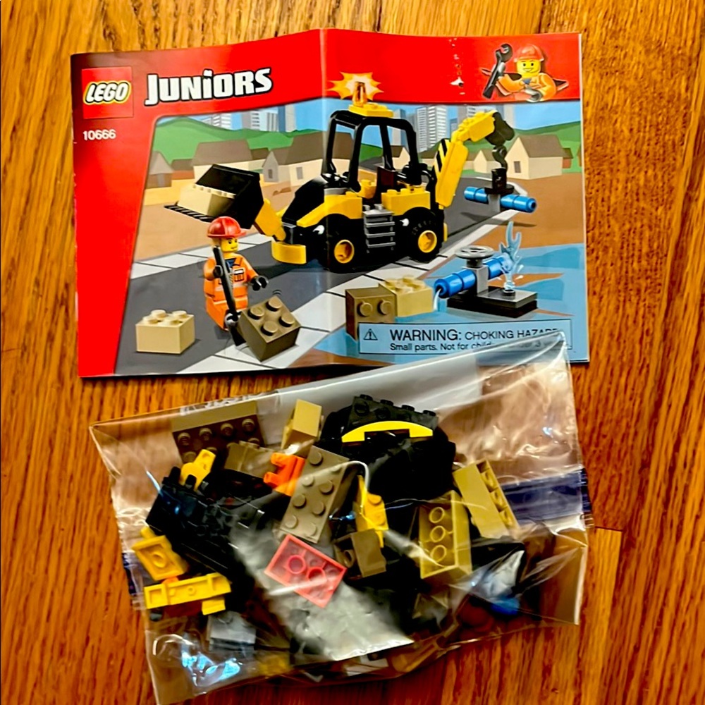 Lego Junior 10666 Digger Set